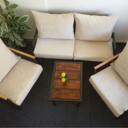 Set of 4 pieces sofa, two chairs and a table