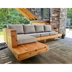 Family SIZE wooden corner sofa 250x250cm